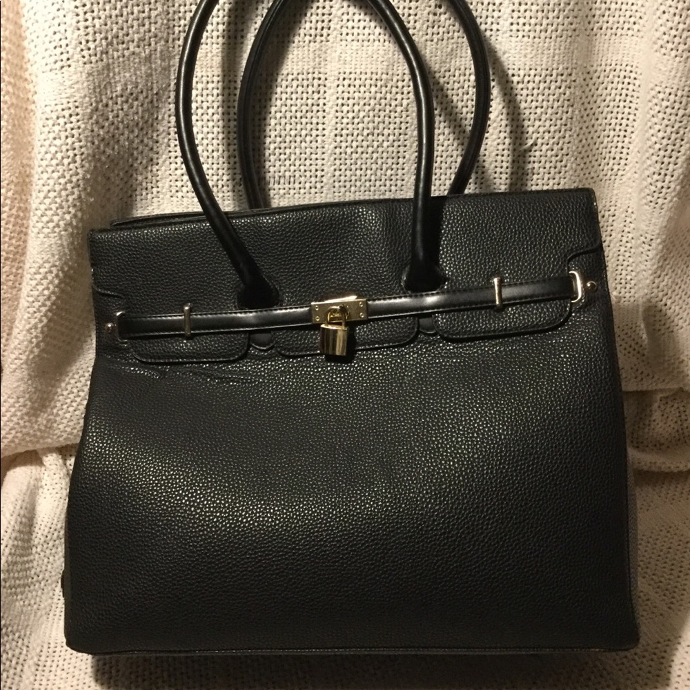 Purse By Adrienne Vittadini